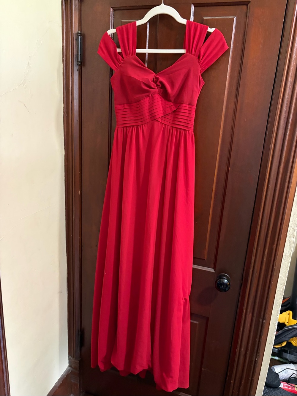 SHEIN Red Twist-Bodice Maxi Dress